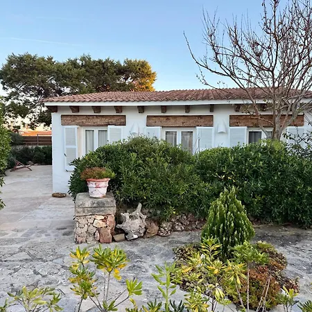 Дом отдыха House With Private Patio In The Area Of Menorca Калан-Бош
